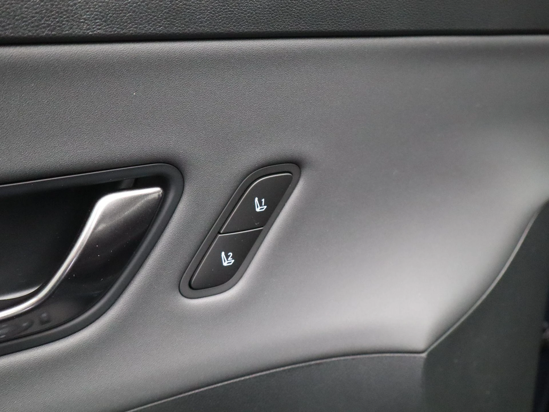 Hyundai-Kona-image-25
