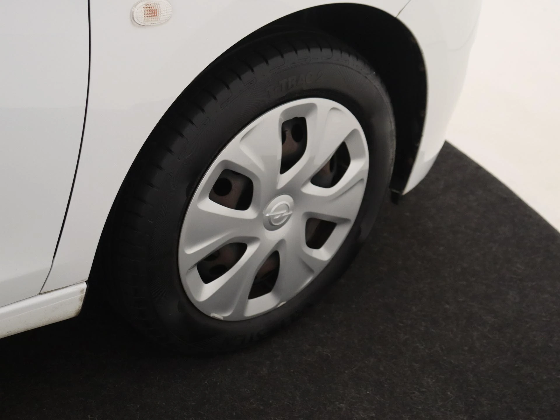 Opel-KARL-image-22