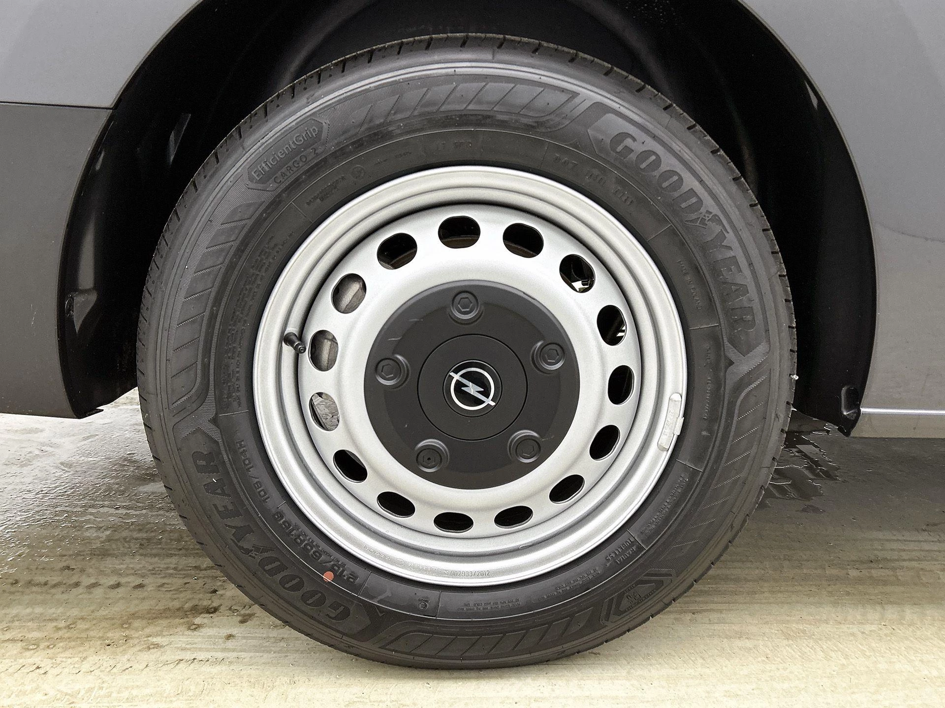 Opel-Vivaro-e-image-25