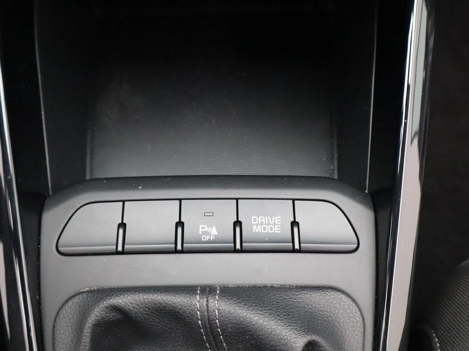Kia-Stonic-image-23