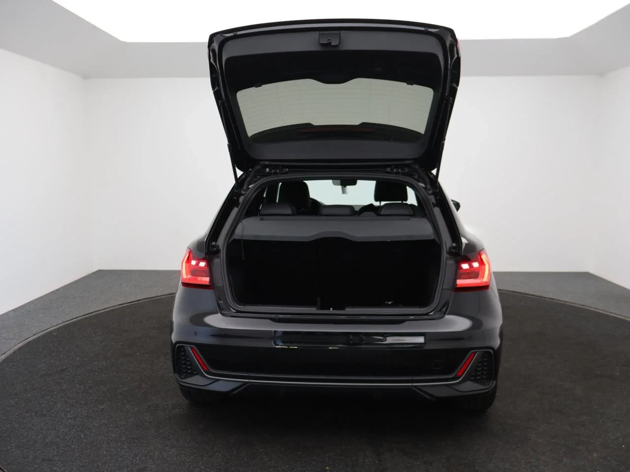 Audi A1 Sportback Audi A1 Sportback 2X-S line 30TFSI 116PK *AUTOMAAT*LEDER*VIRTUAL COCKPIT*PDC*CRUISE*NAVI*APP-CONNECT*...*