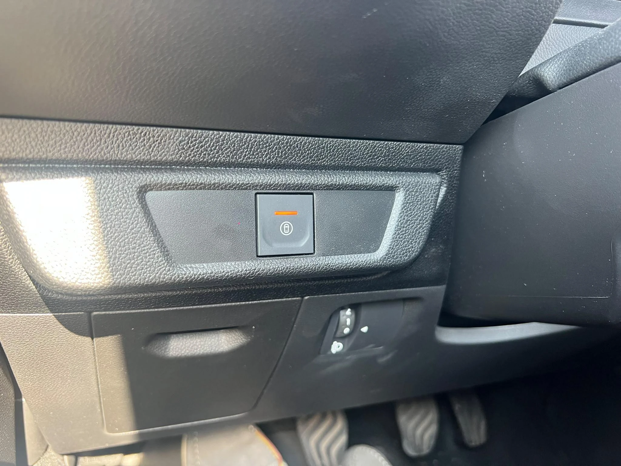 Dacia-Sandero Stepway-image-12