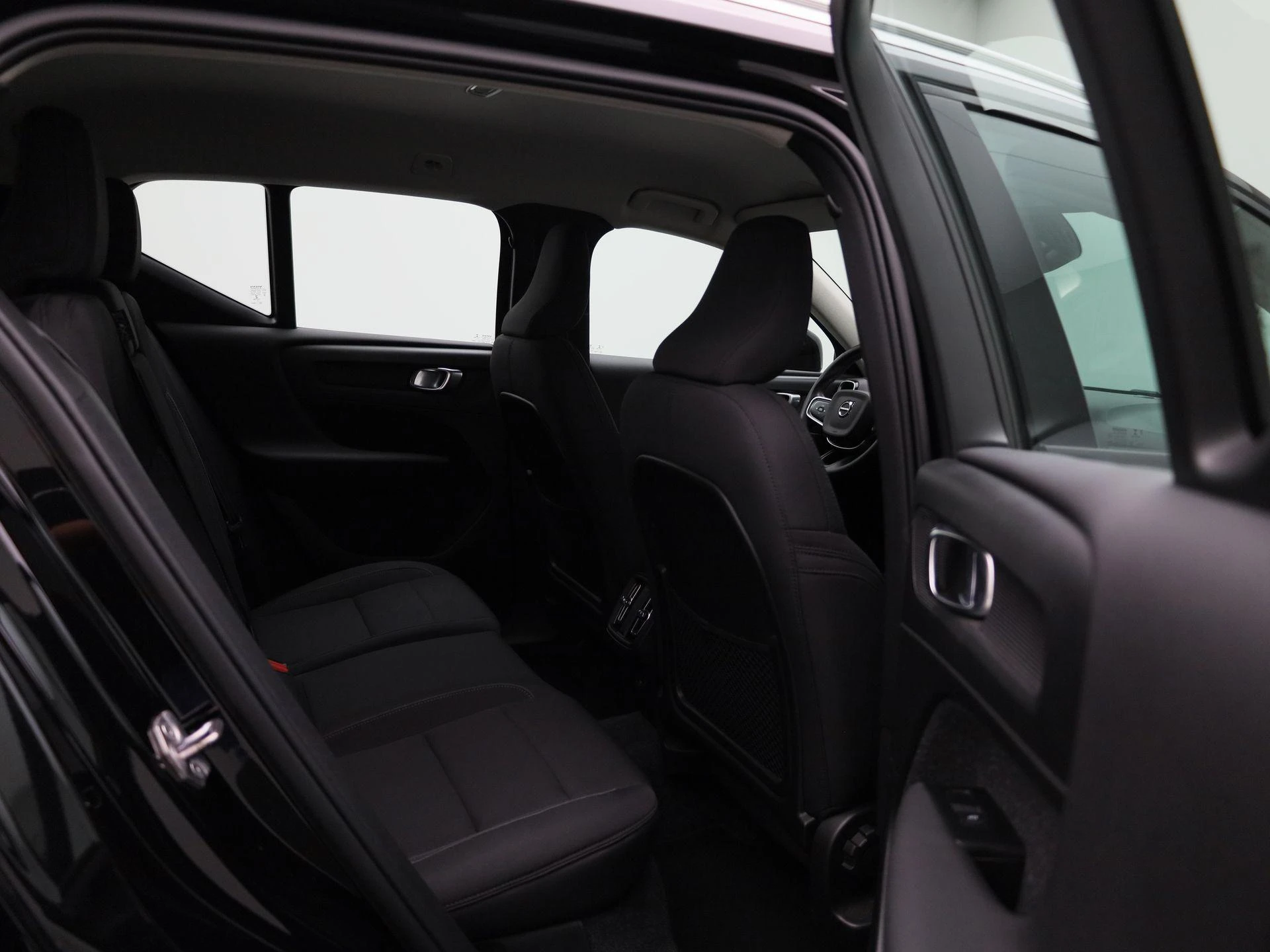 Volvo-XC40-image-31
