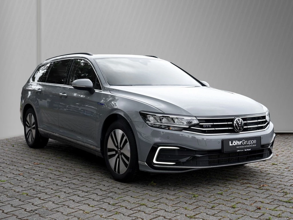 Volkswagen Passat Variant GTE 1.4 TSI Hybrid *LED*Kamera*Travel-Assist*Navi*Panorama*PDC*230Volt*uvm..