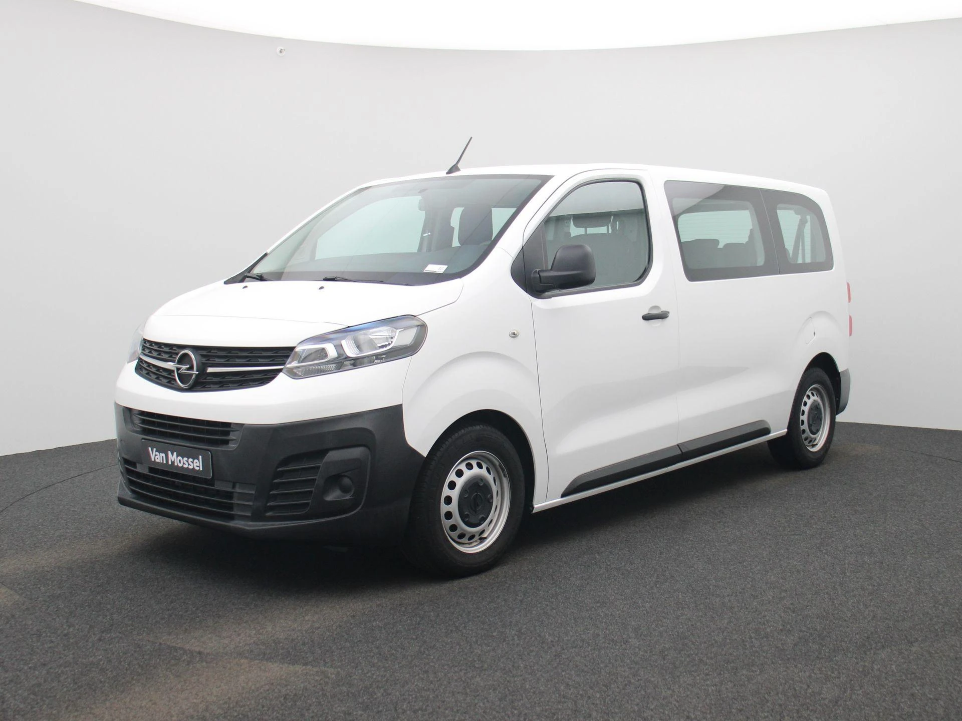 Opel-Zafira Life-image-0