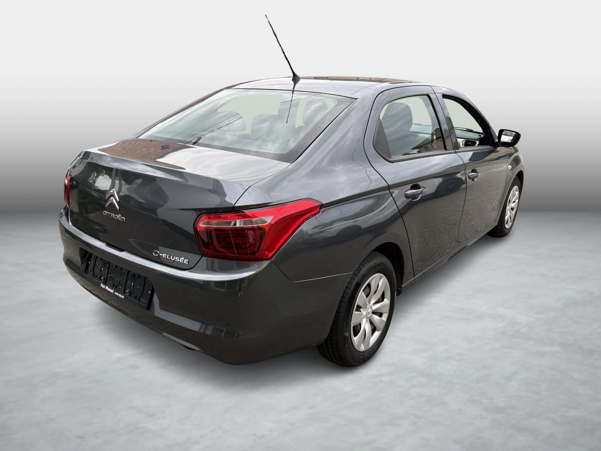 Citroën-C-Elysée-image-4