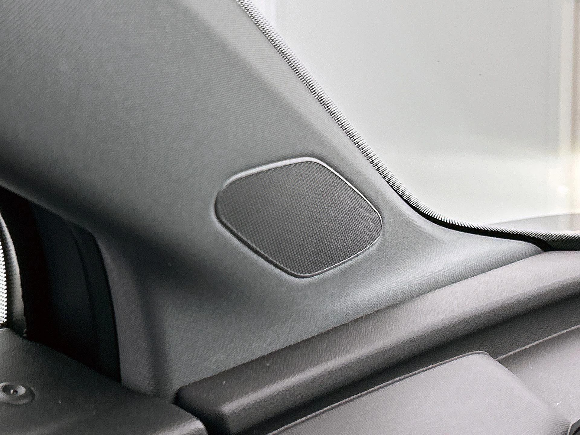Audi-Q4 e-tron-image-12