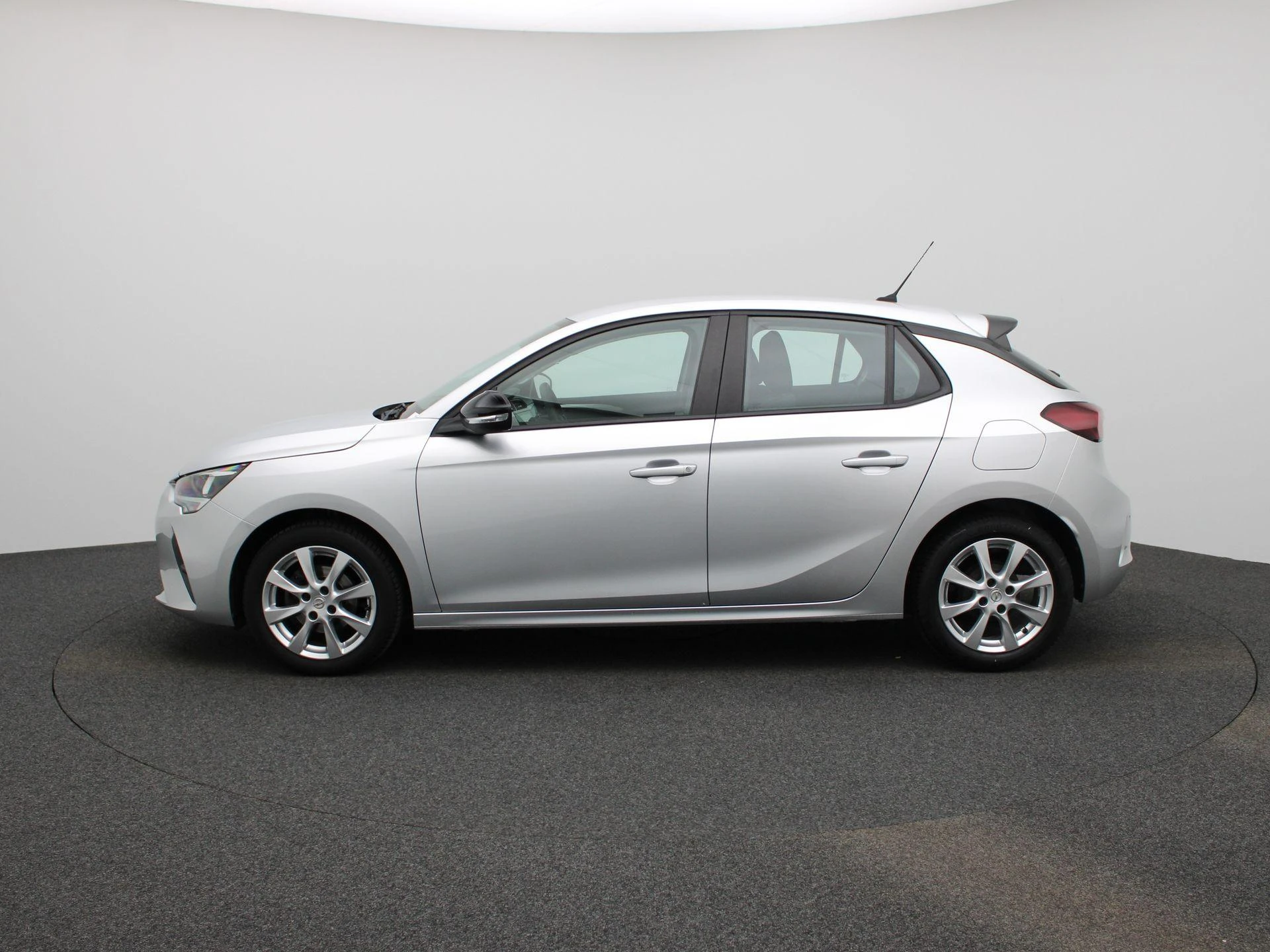 Opel-Corsa-image-4
