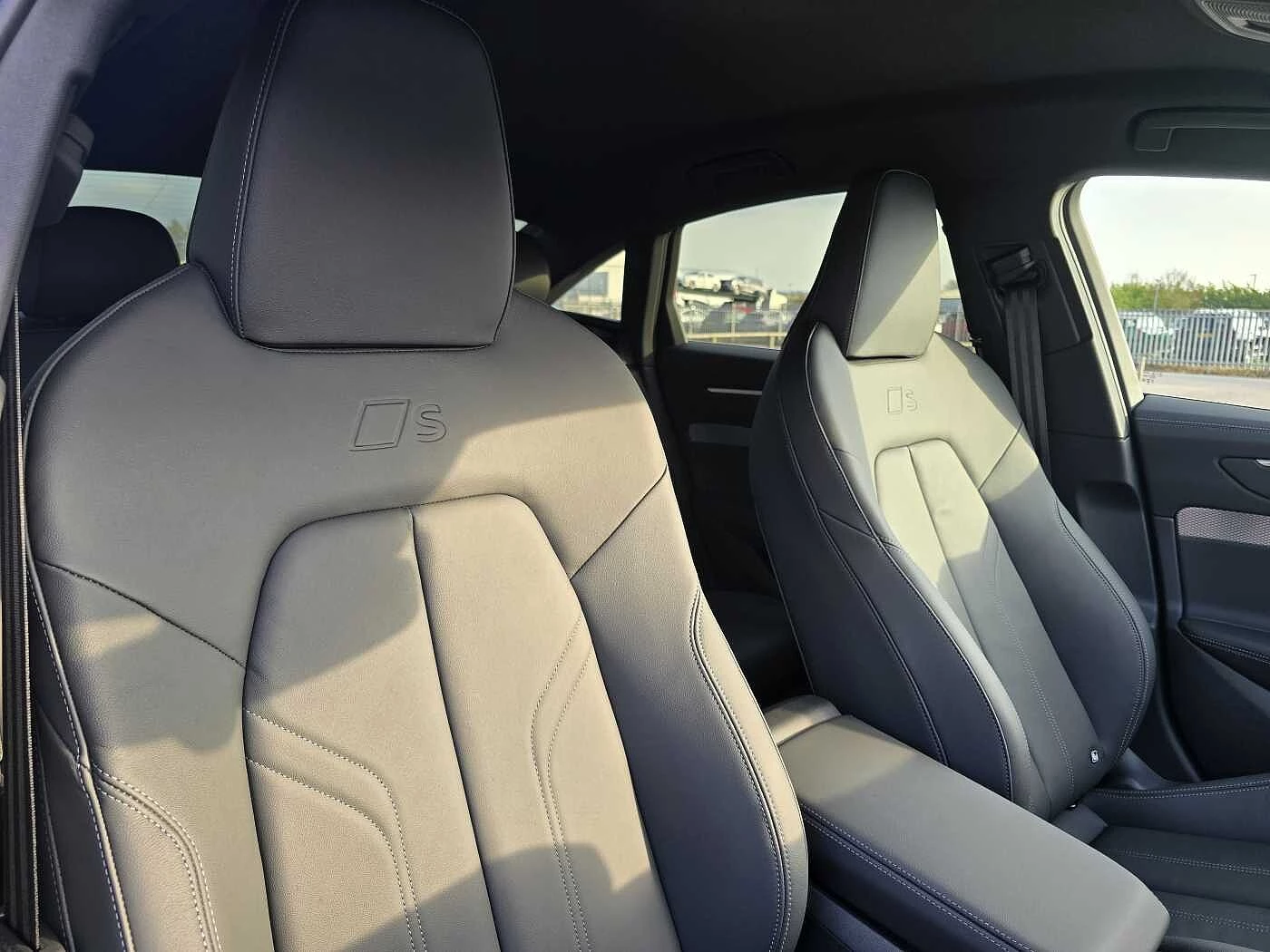 Audi-A6-image-14