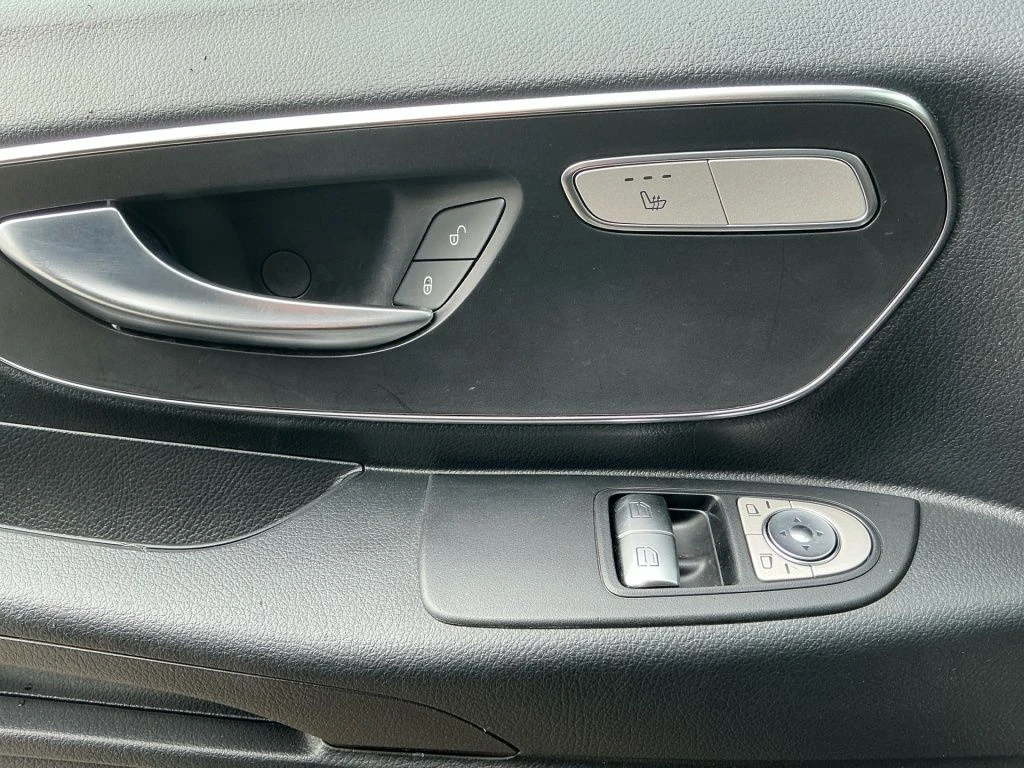 Mercedes-Benz-Vito 116-image-15