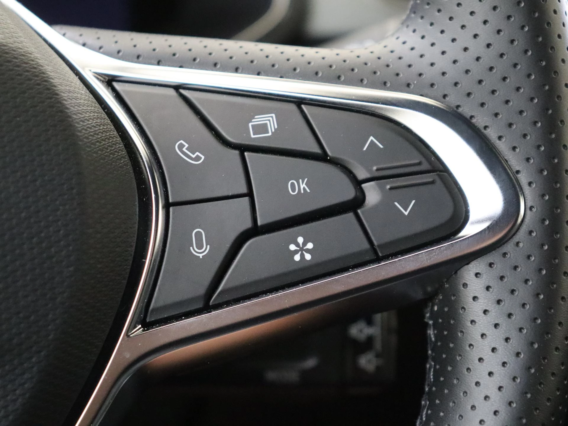 Renault-Captur-image-17