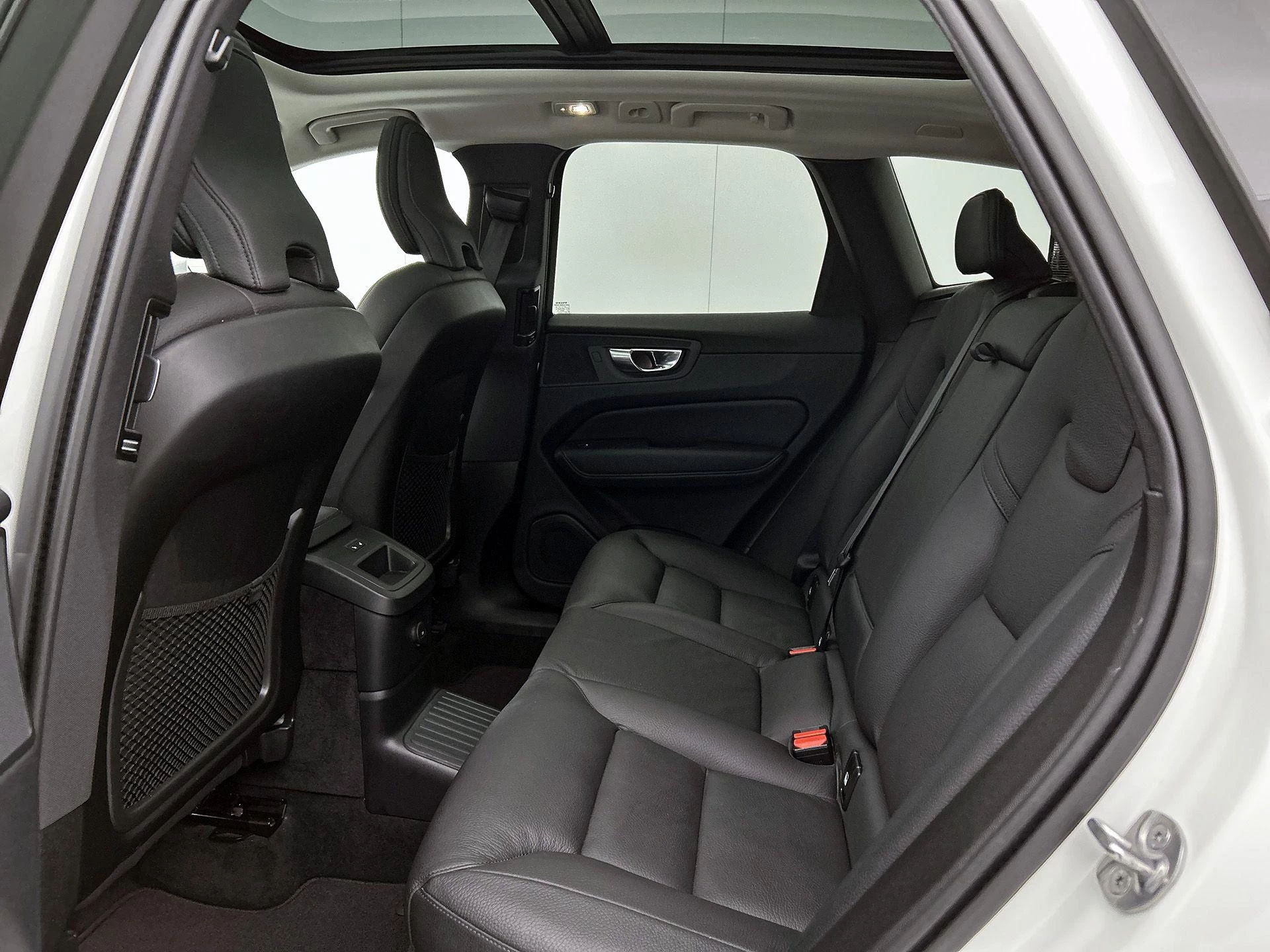 Volvo XC60 2.0 T6 Plug-in hybrid AWD Plus Bright