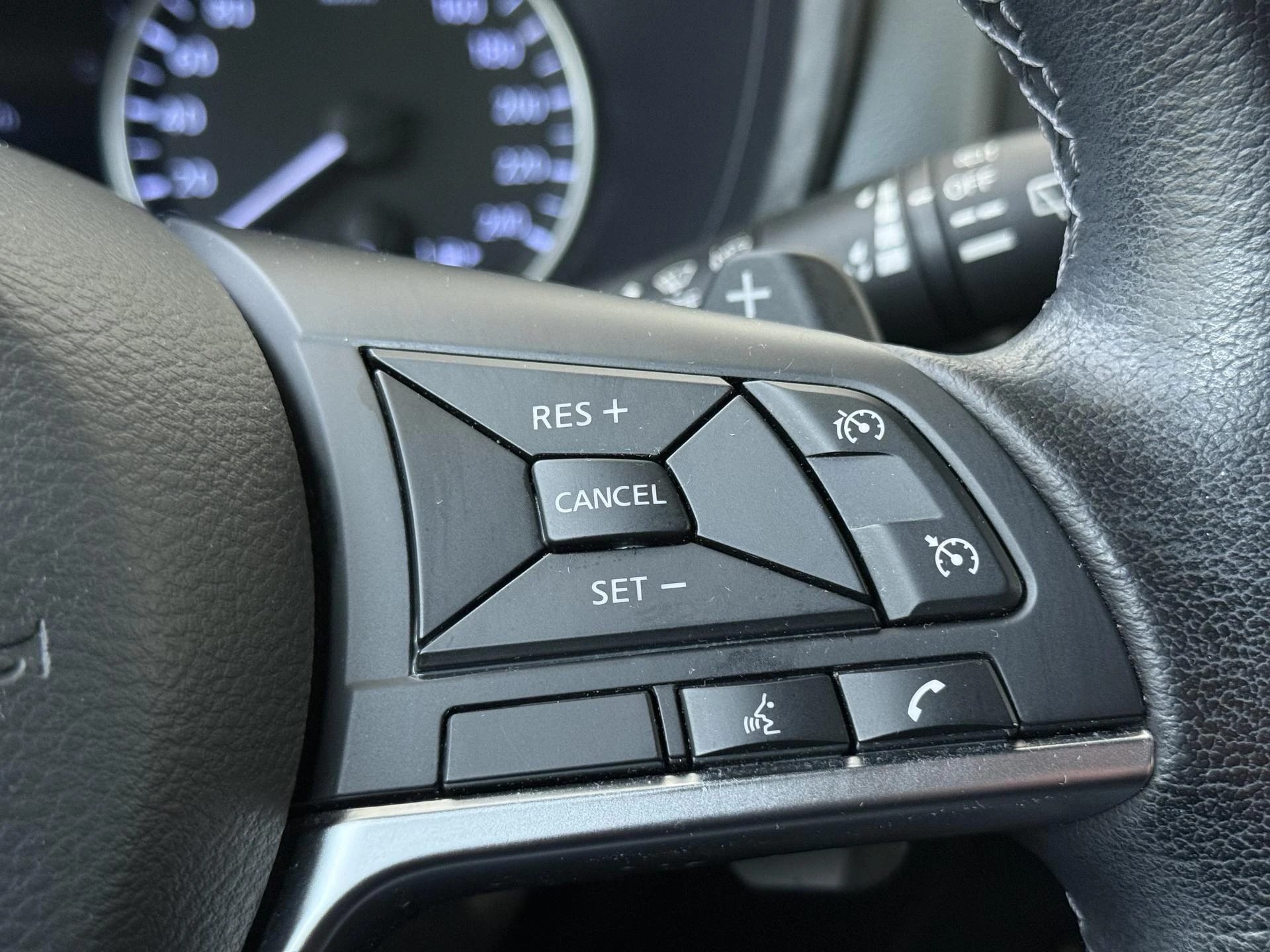 Nissan-Juke-image-12