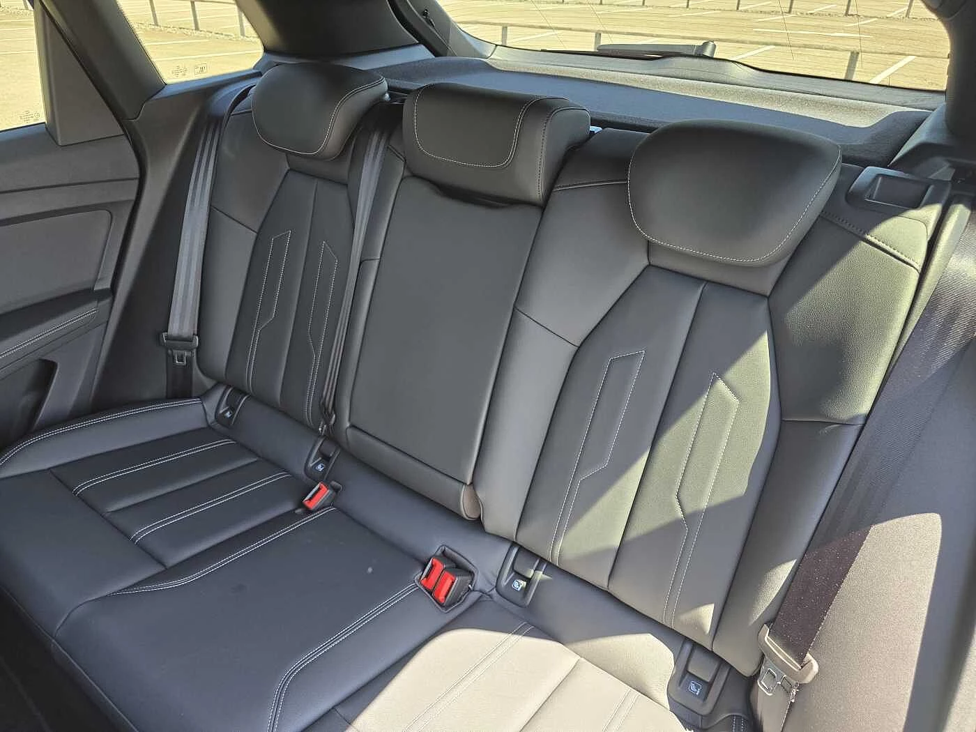 Audi-Q4 e-tron-image-47