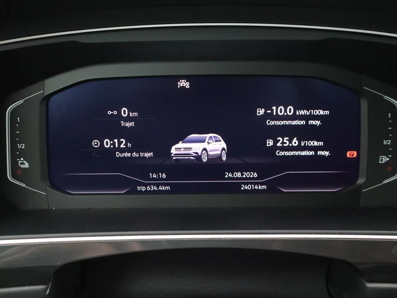Volkswagen-Tiguan-image-11