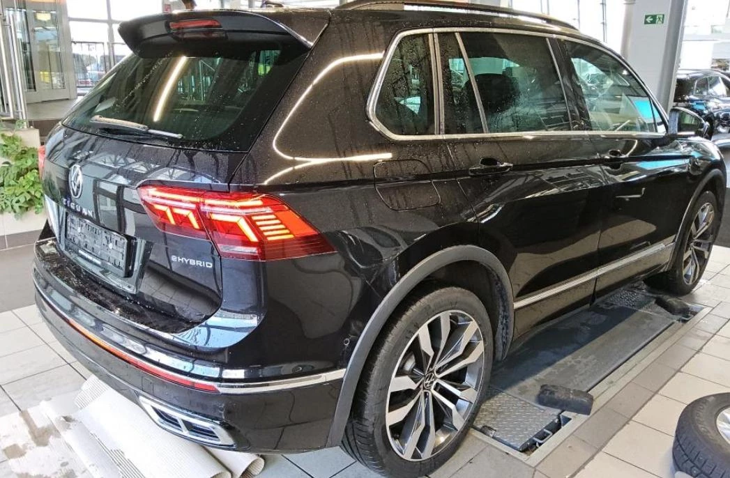 Volkswagen Tiguan 1.4 TSI eHybrid R-Line Business+ 245 PK|