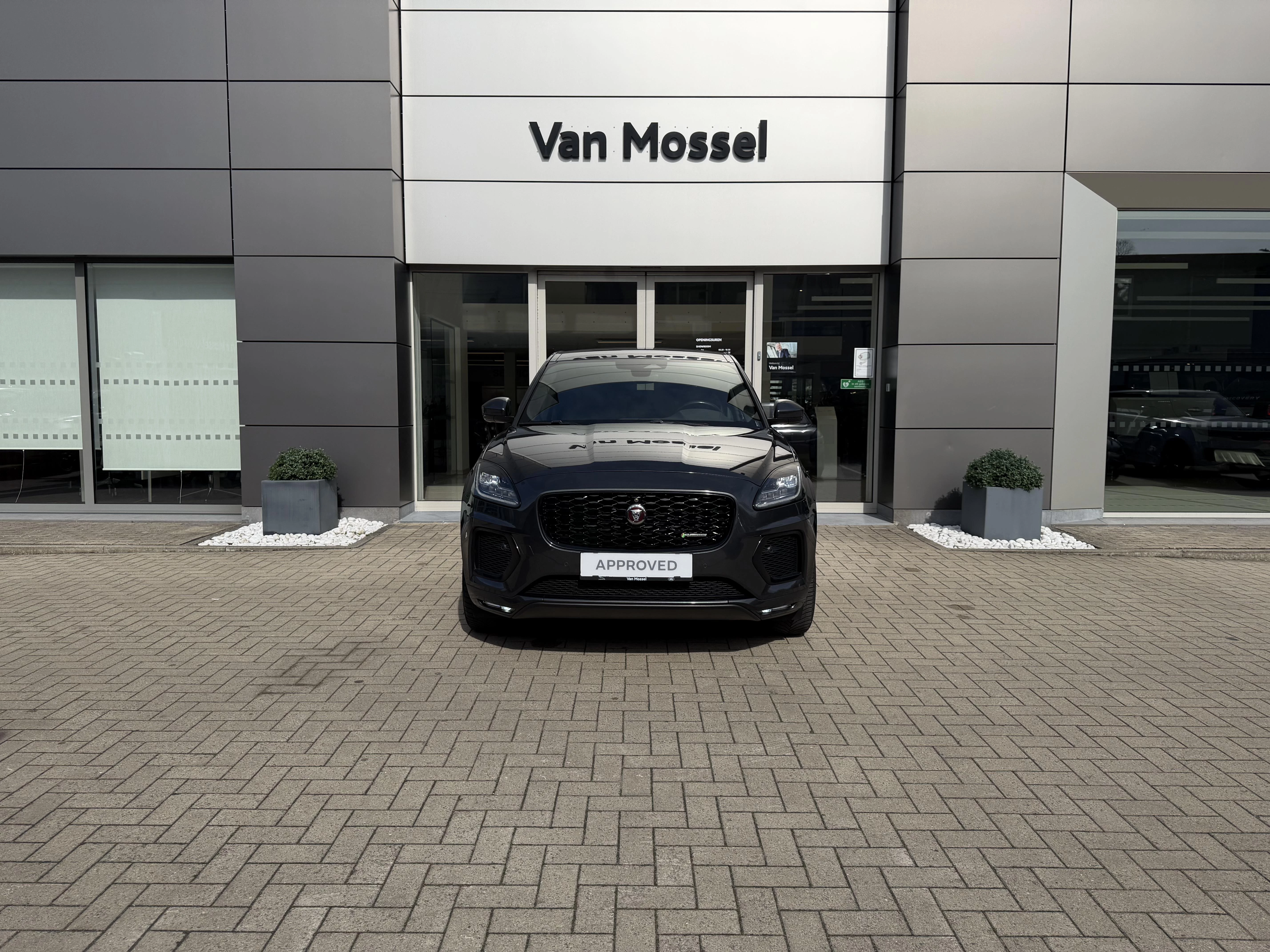 Jaguar E-PACE P300e R-Dynamic S AWD Auto. 21MY