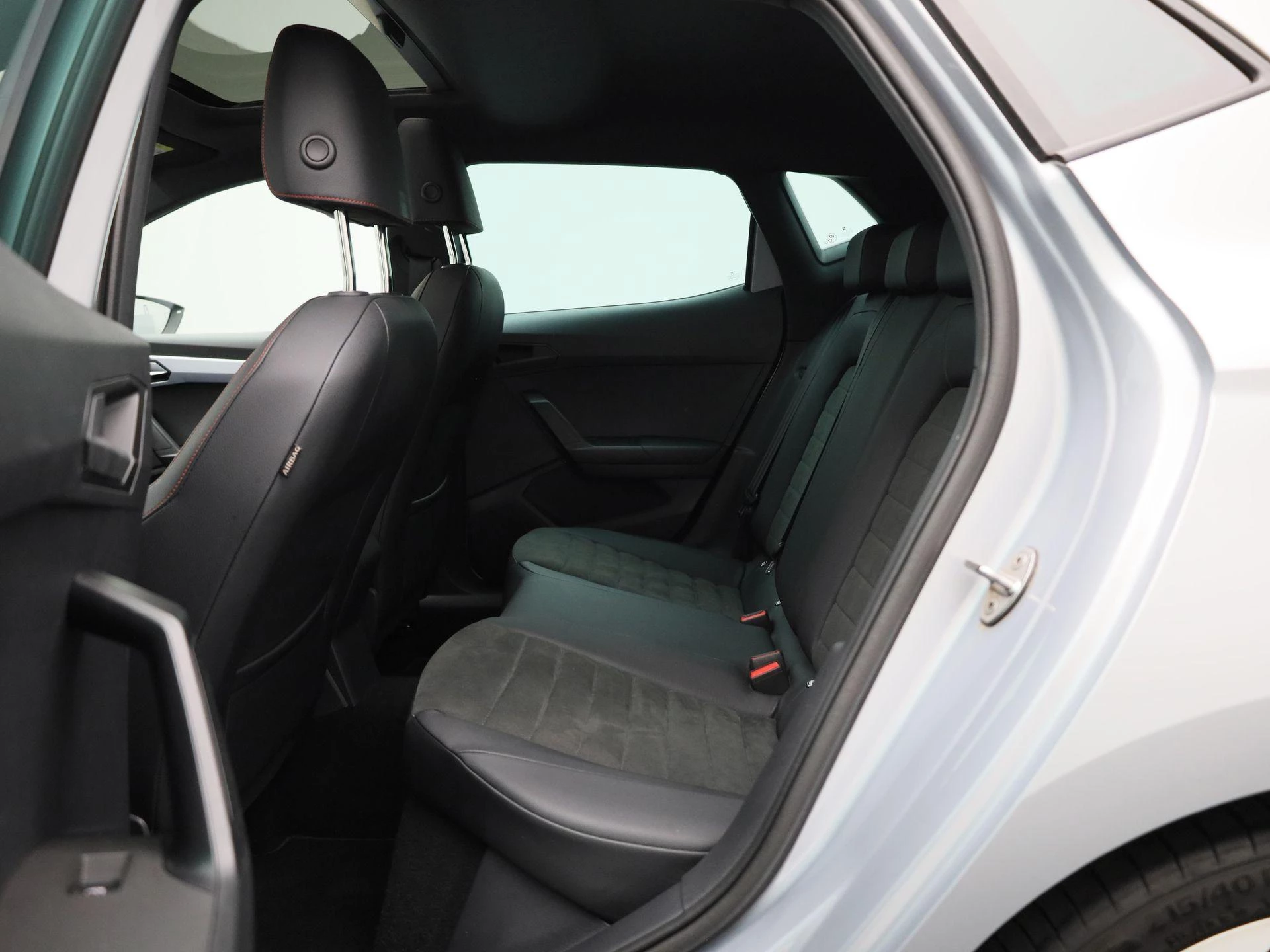 SEAT-Ibiza-image-11