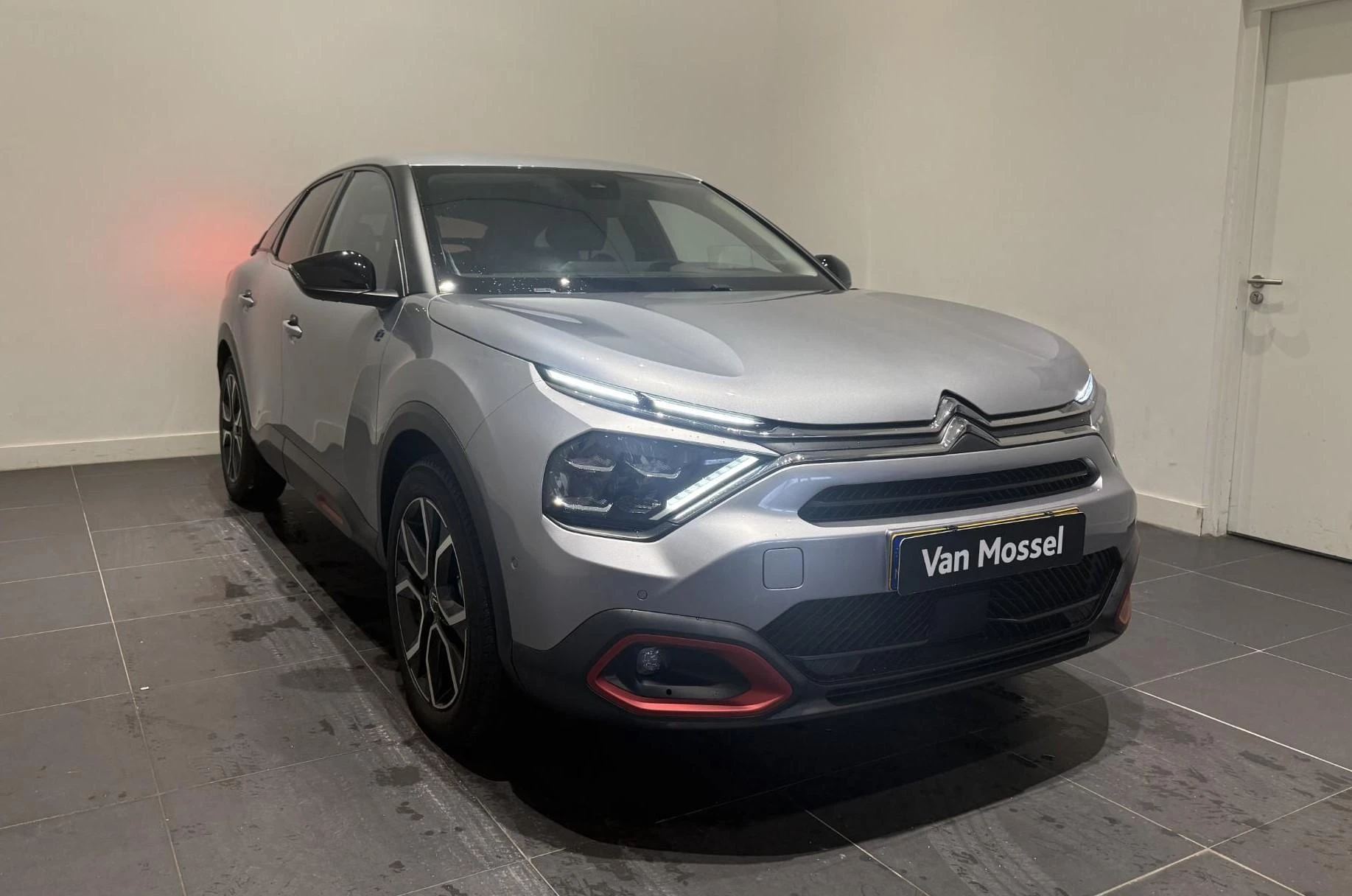 Citroën-ë-C4-image-3