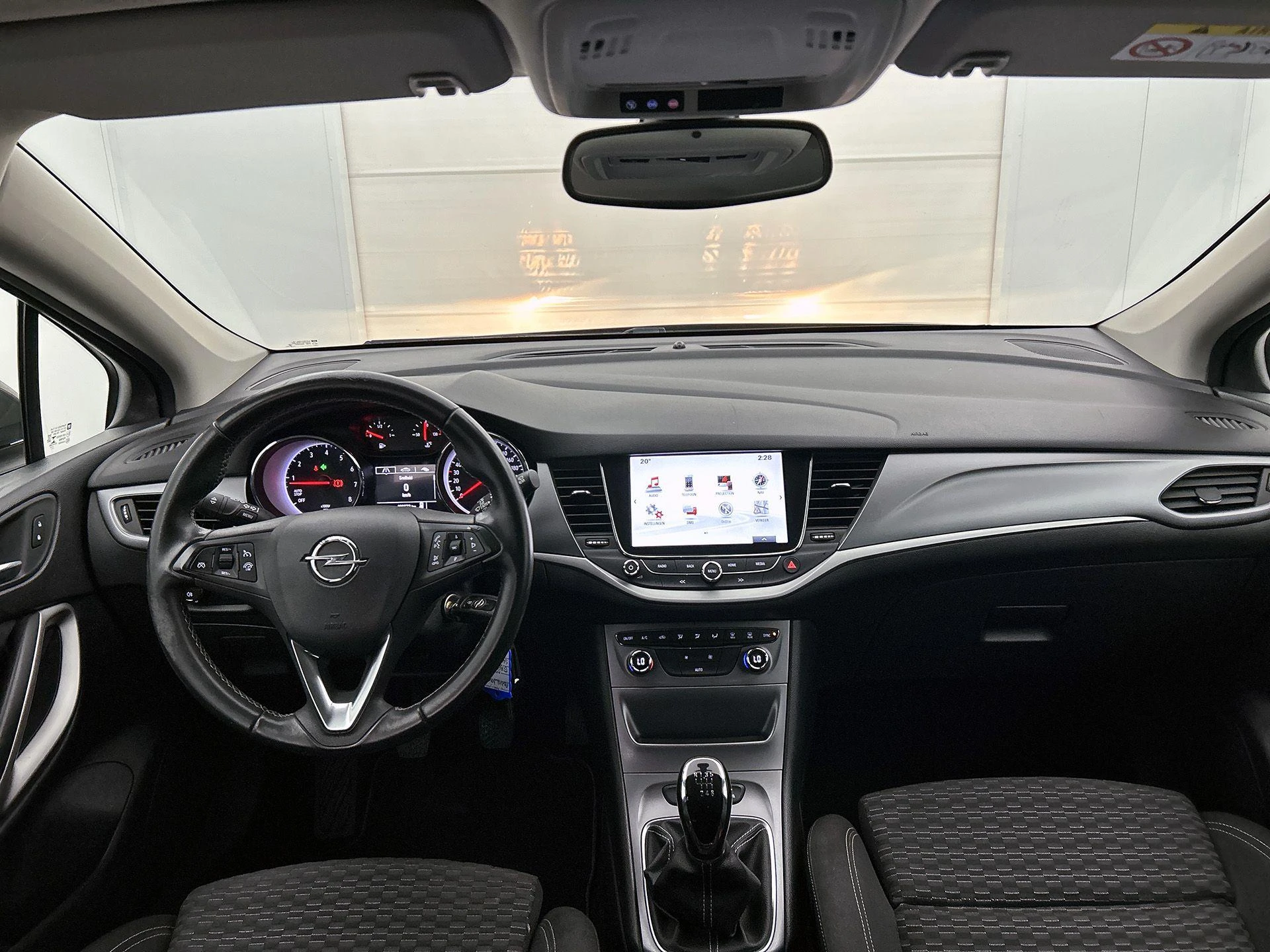 Opel-Astra-image-20