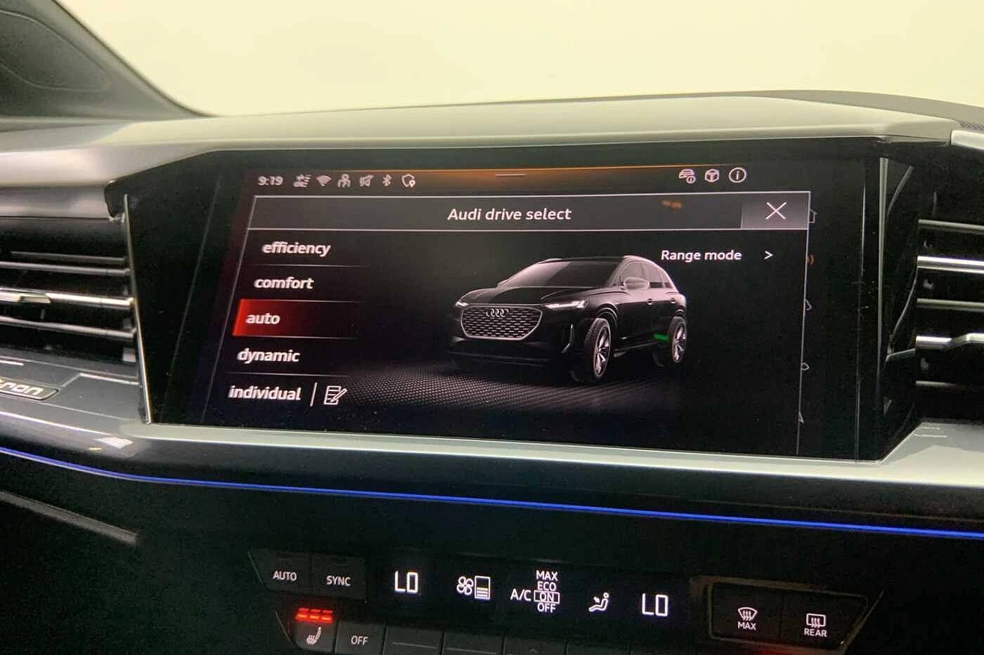 Audi-Q4 e-tron-image-18