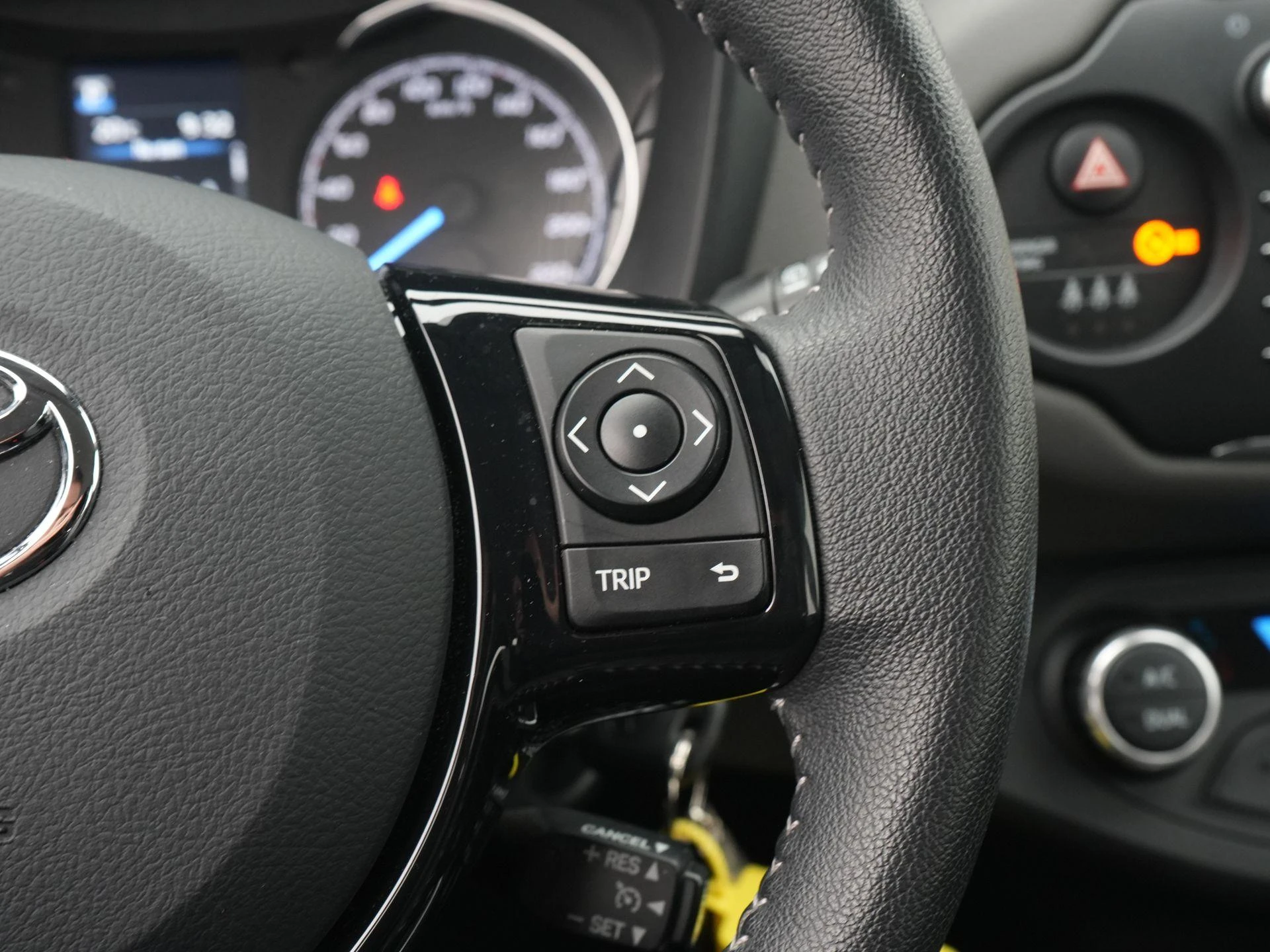 Toyota-Yaris-image-19