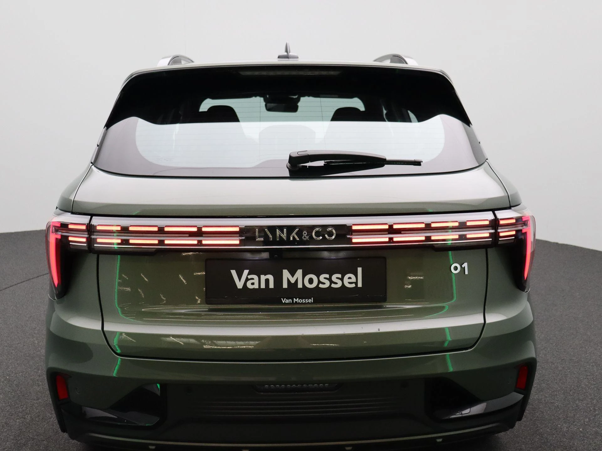 Lynk & Co-01-image-24