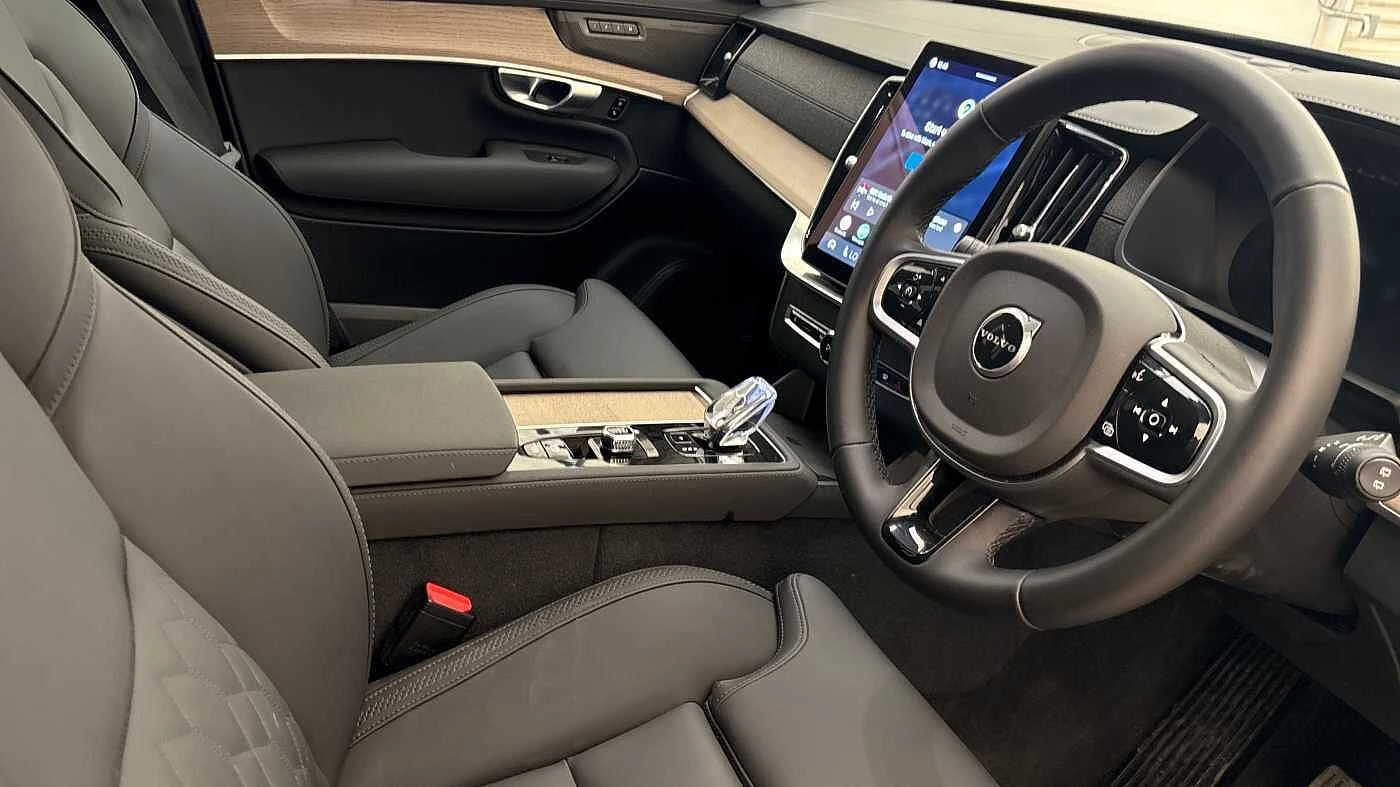 Volvo-XC90-image-8