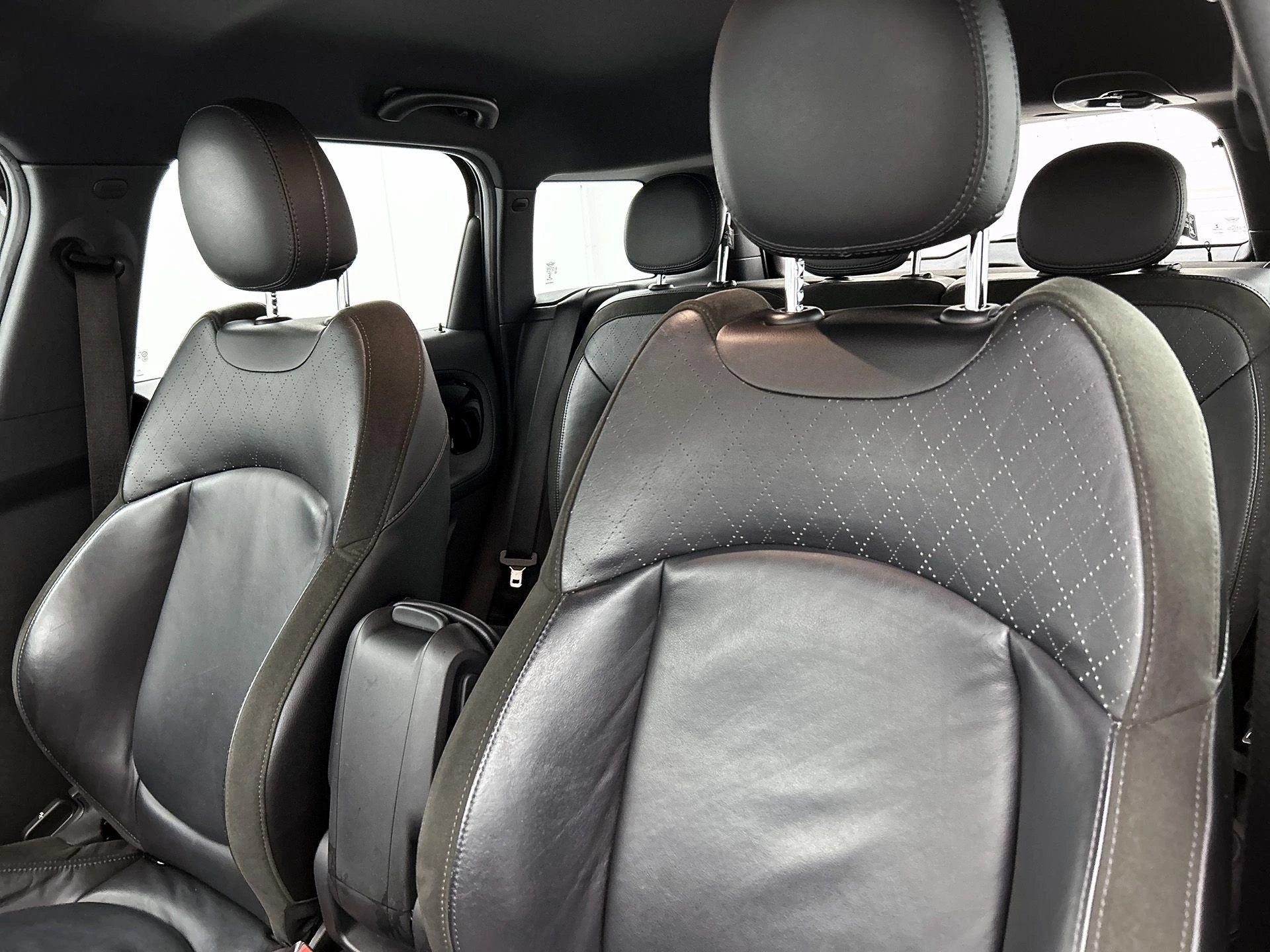 MINI-Countryman-image-9