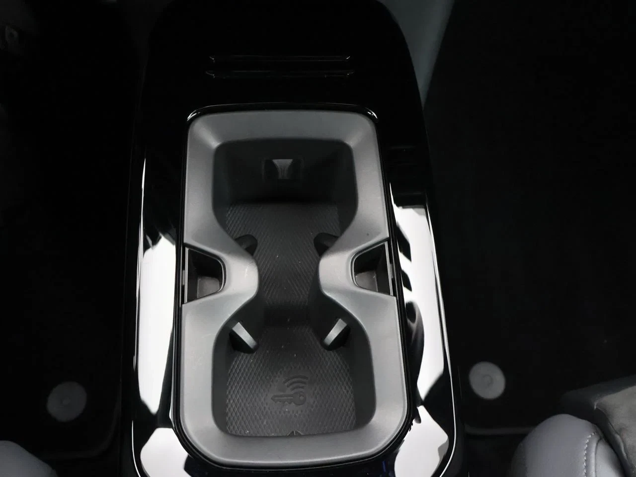 Volkswagen ID.4 Pro Performance Business Premium 77kWh 204pk *TREKHAAK*PANO*NAVI*APP CONNECT*BLTH*CRUISE*PDC*...