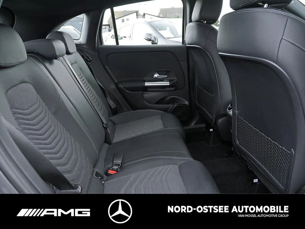 Mercedes-Benz GLA 200 PROGRESSIVE AHK SHZ MBUX KLIMA NAVI Progressive