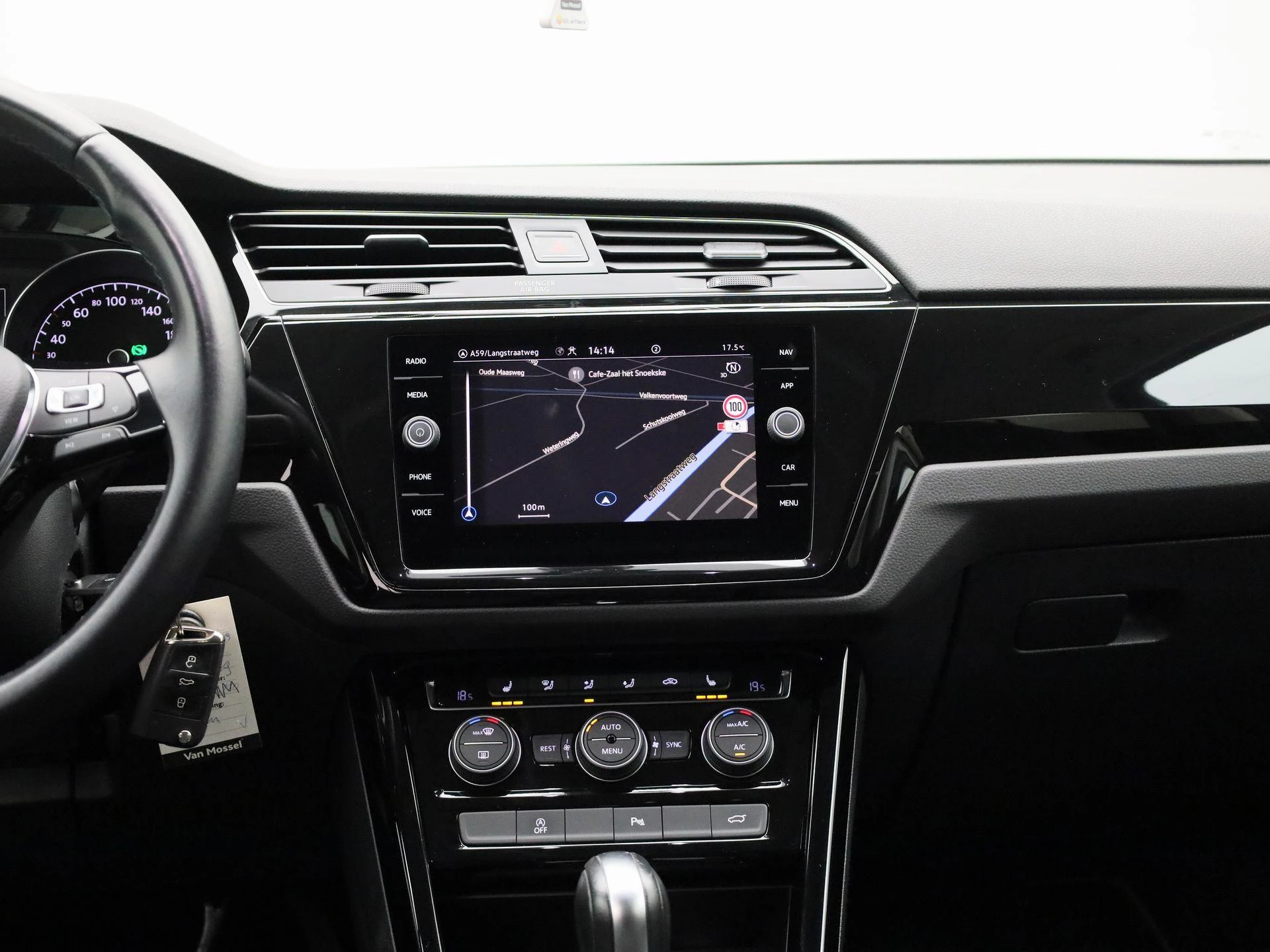 Volkswagen Touran 1.5 TSi Highline DSG