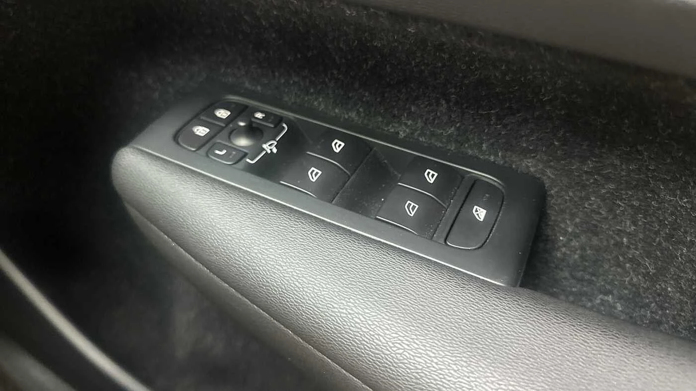 Volvo-XC40-image-27