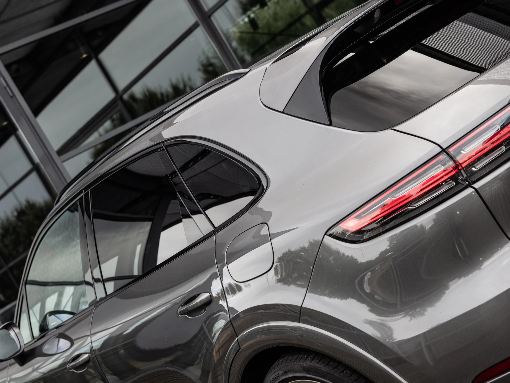 Porsche-Cayenne-image-51