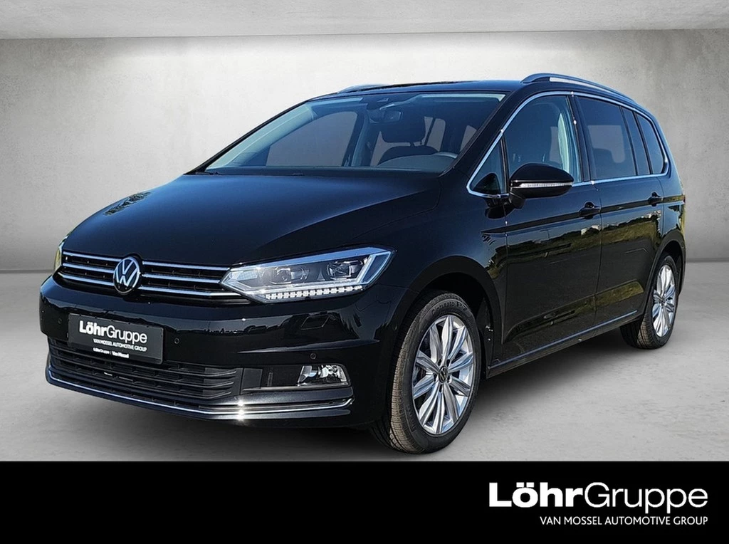 Volkswagen-Touran-image-0