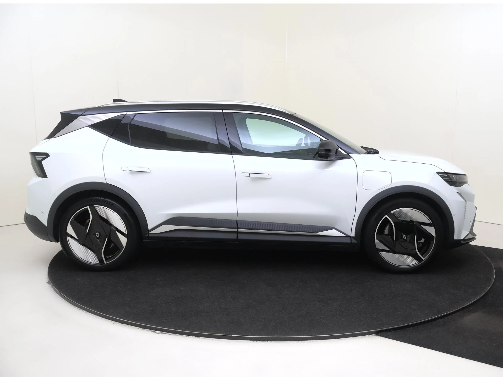 Renault-Scénic-image-8