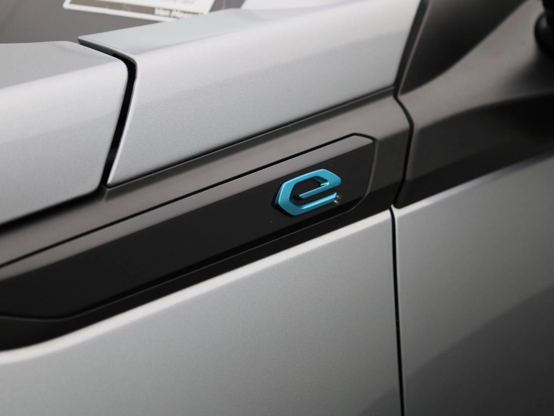 Peugeot e-2008 e-2008 Active Pack