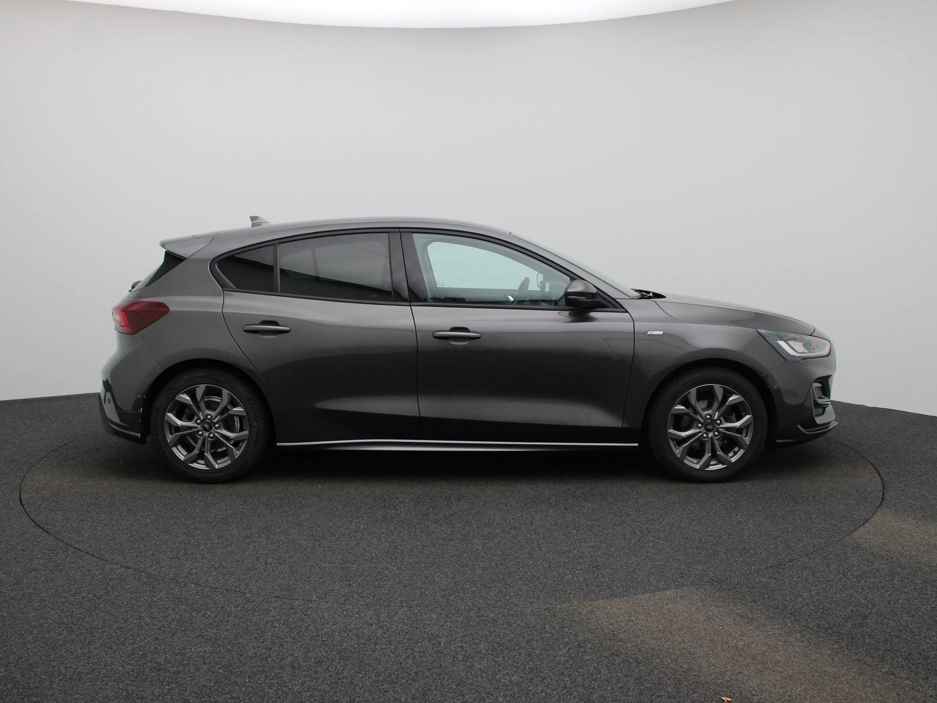 Ford-Focus-image-5