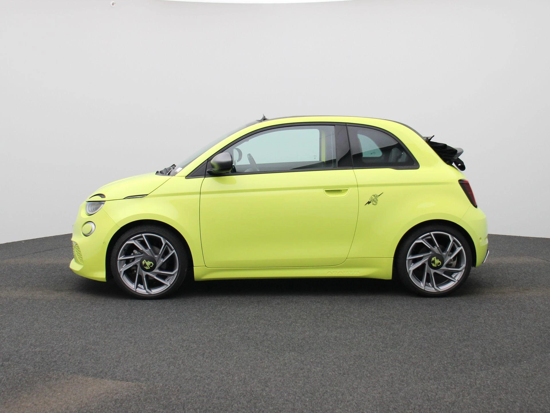 Fiat-500C-image-3