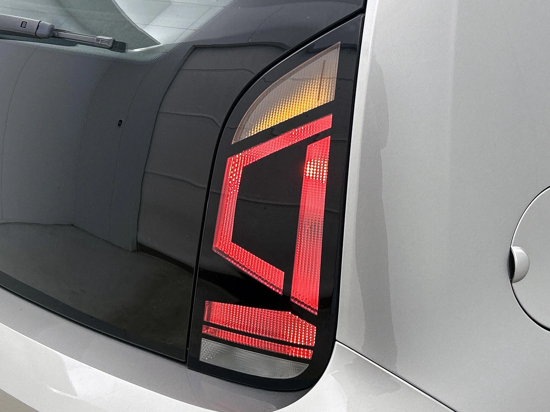 Volkswagen-up!-image-17