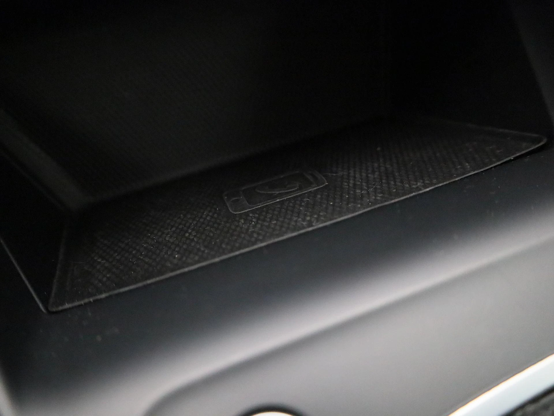 Volkswagen-Golf-image-22