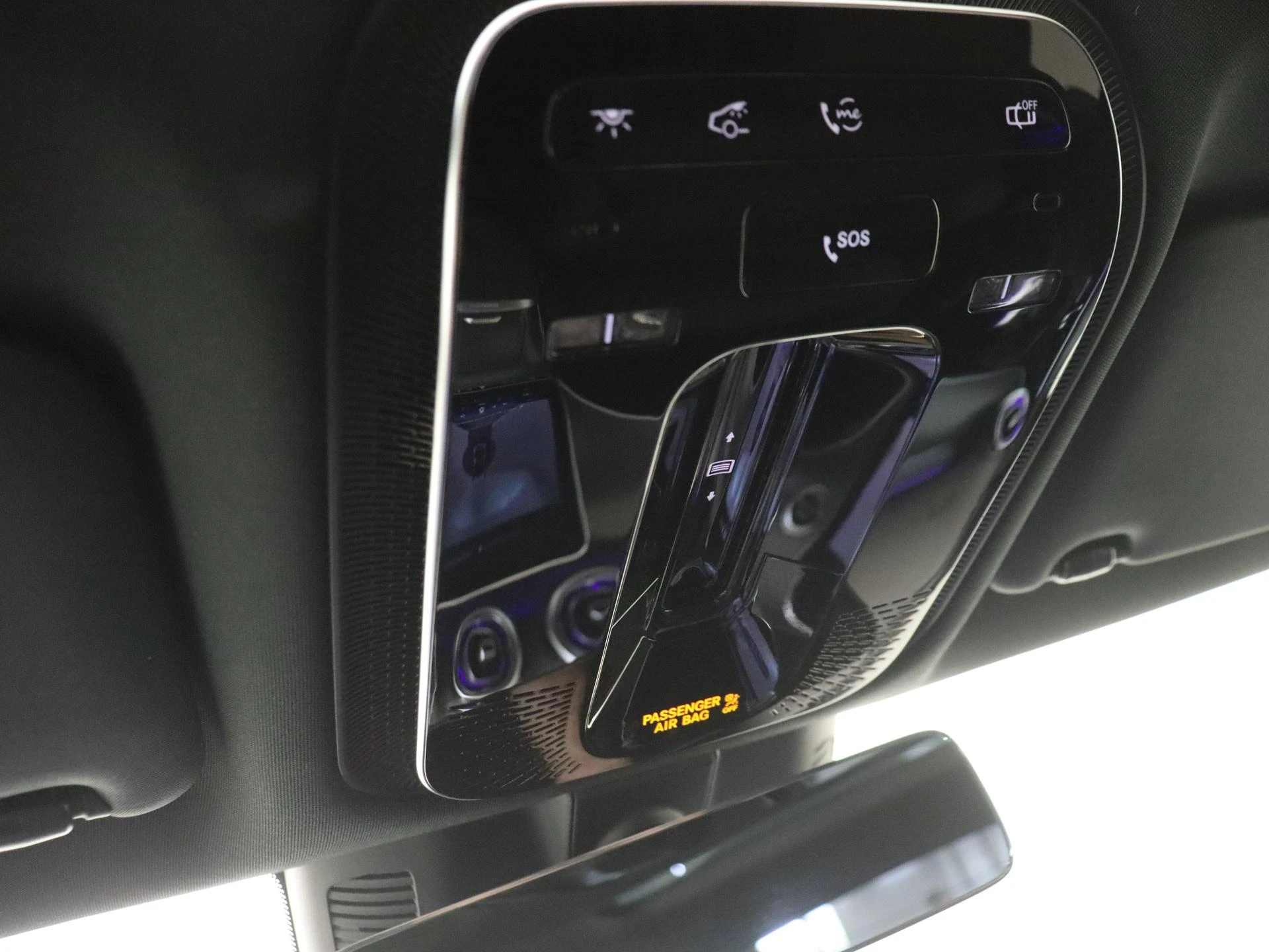 Mercedes-Benz-C-Klasse-image-21