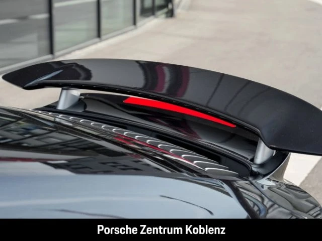 Porsche 911 992 Turbo S turbo s