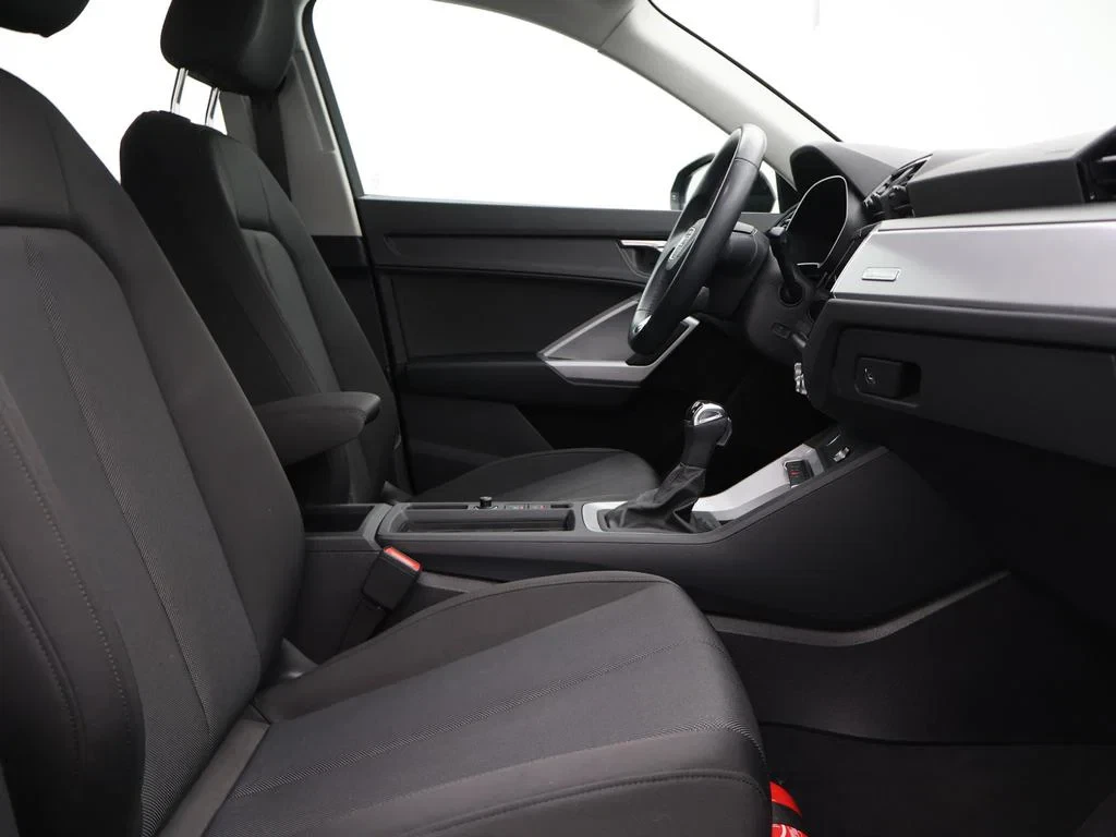 Audi-Q3-image-9