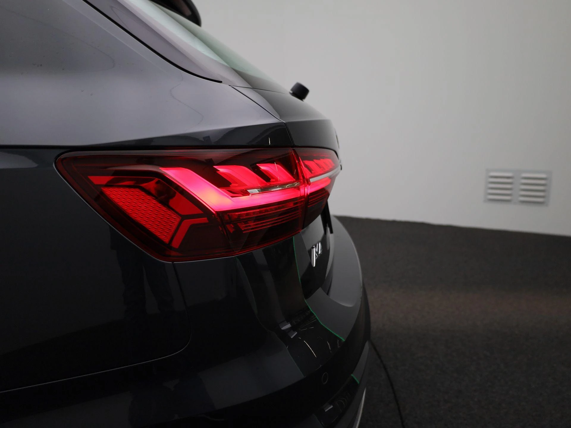 Audi-A4-image-39