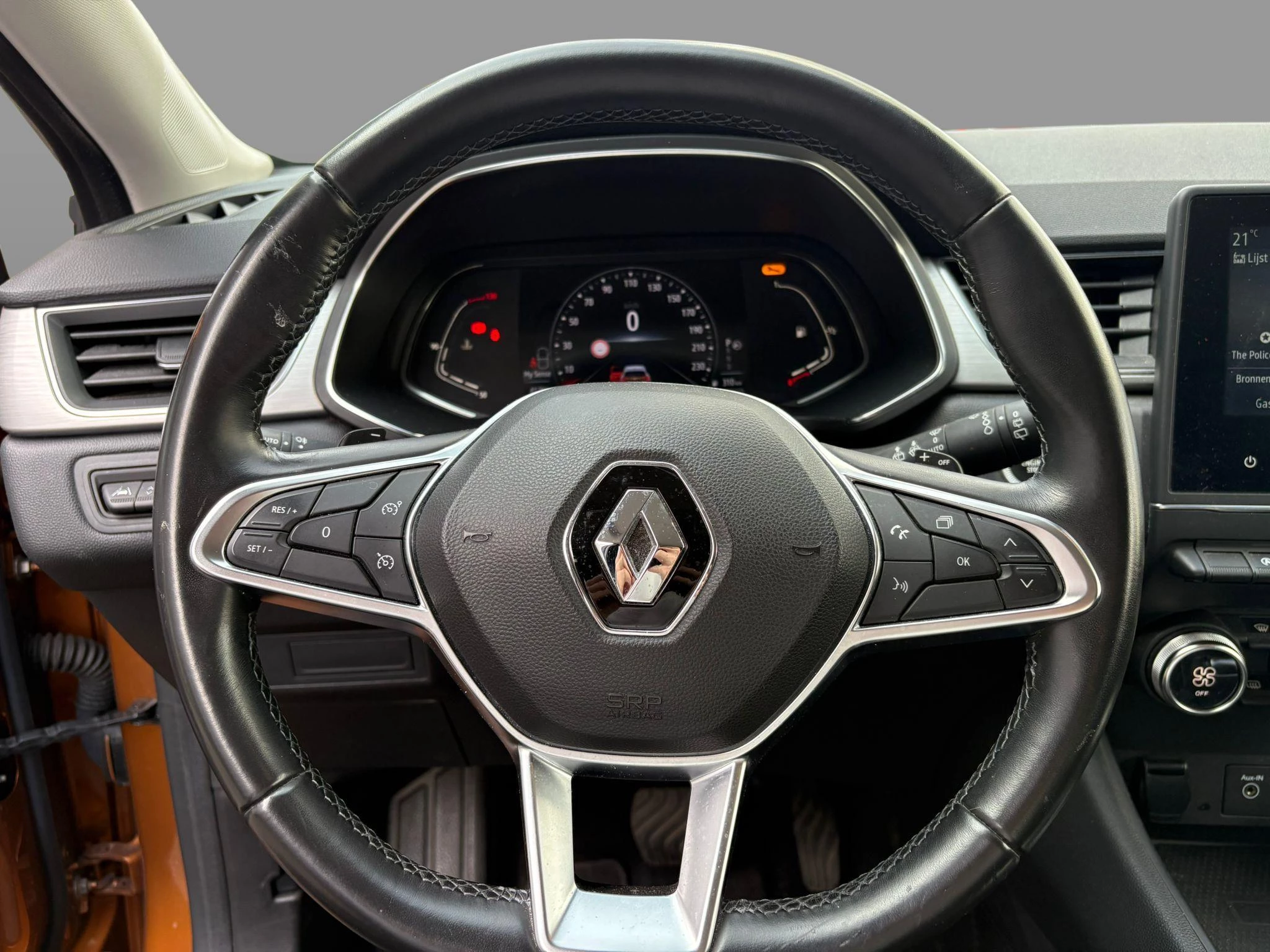 Renault-Captur-image-14