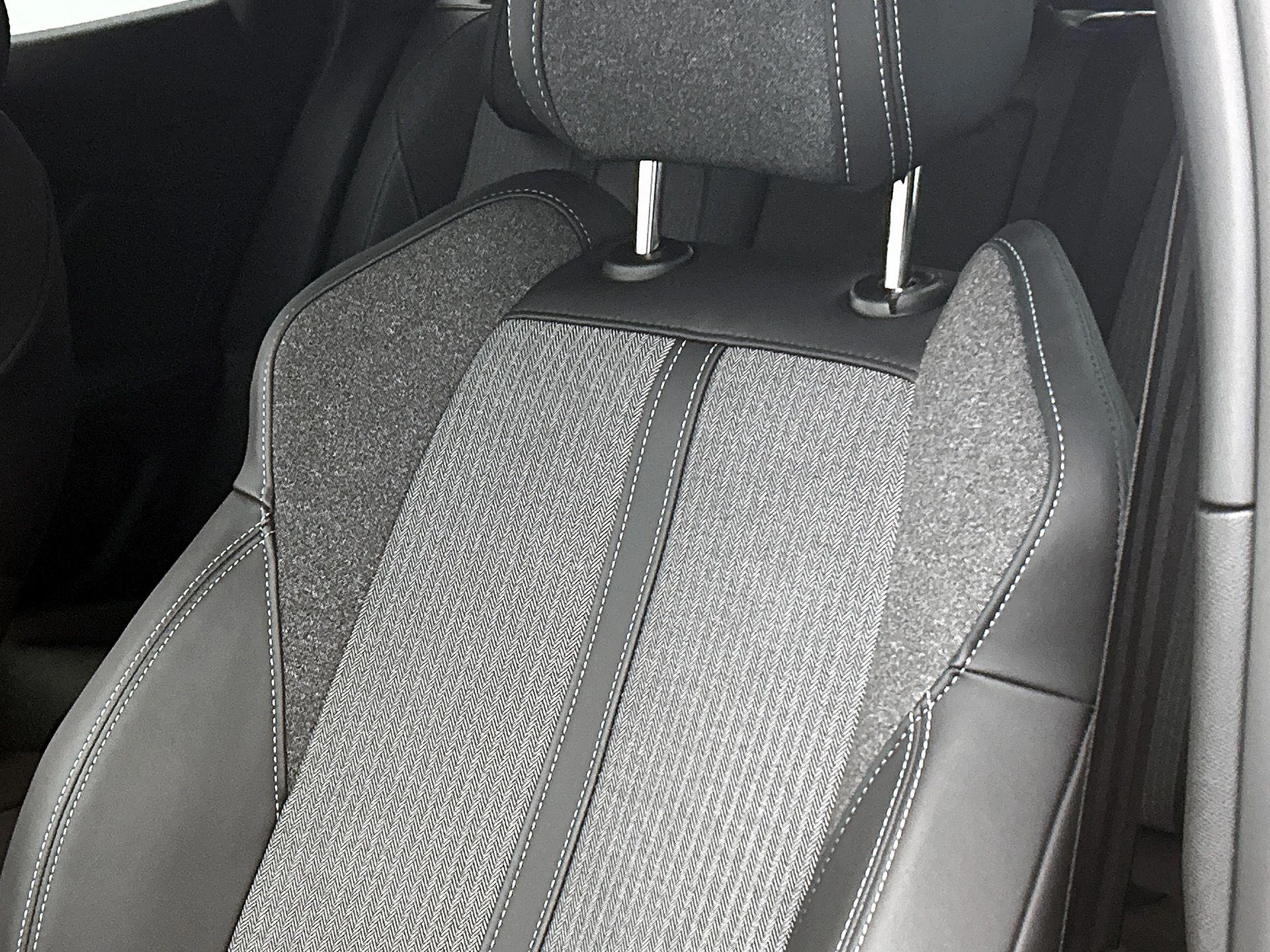 Peugeot-3008-image-14