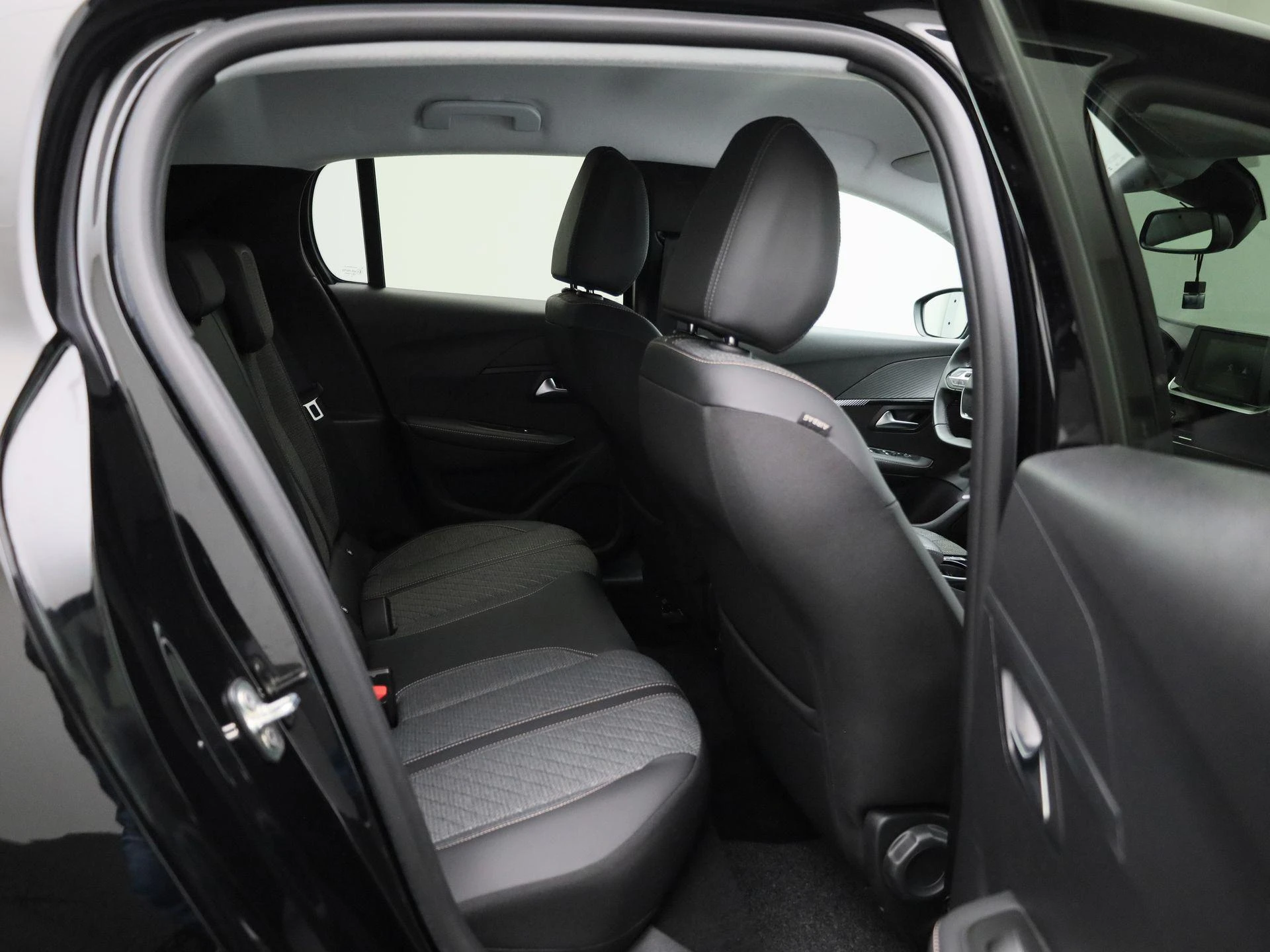 Peugeot e-208 - 35
