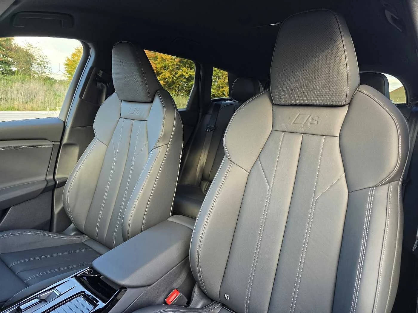 Audi-Q6 e-tron-image-9