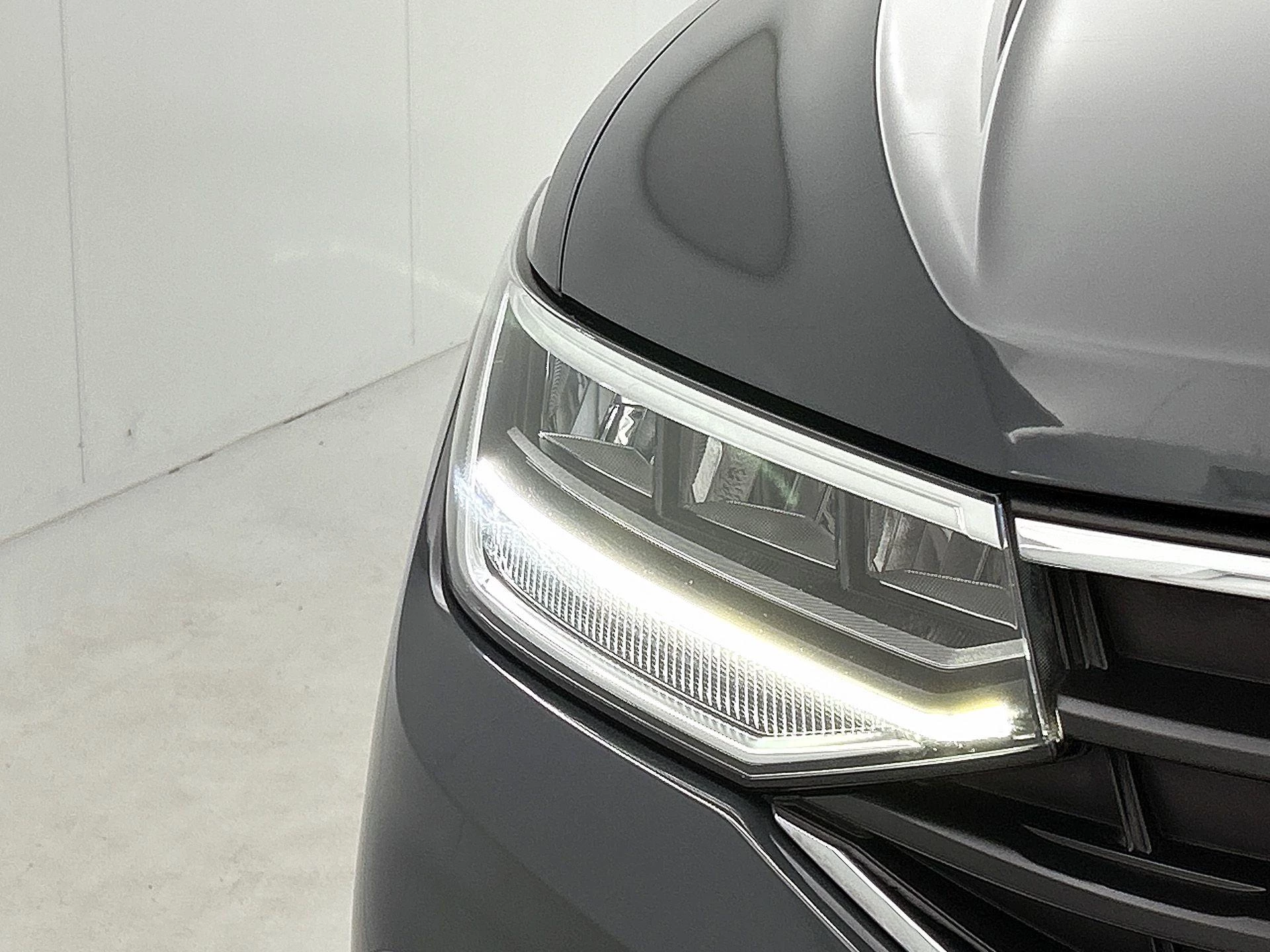 Volkswagen-Tiguan-image-21
